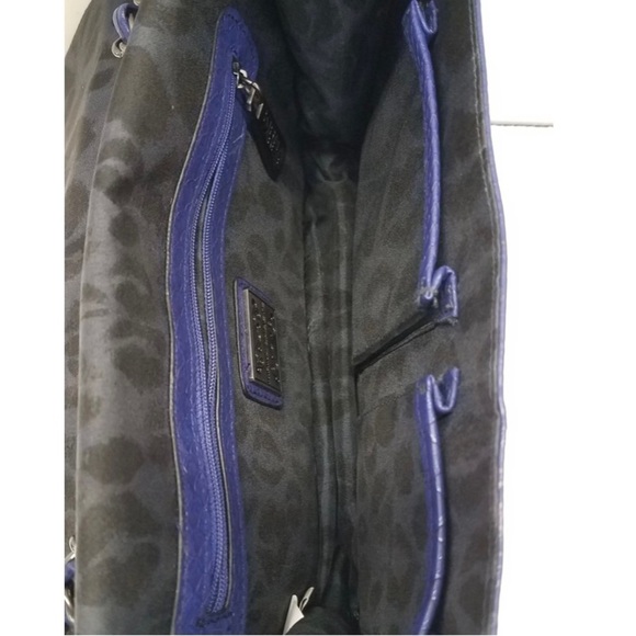 Kirna Zabete pretty exotic skin print with smokey black hardware - Picture 8 of 8